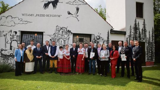 200 tys. zł na nowe murale! 12 sołectw z regionu otrzymało wsparcie w programie „Opolska Wieś Malowana”