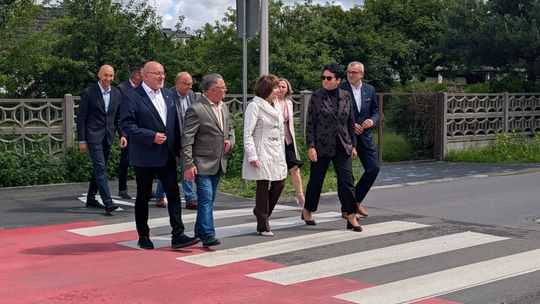5,3 mln zł i lepszy dojazd do Krasiejowa