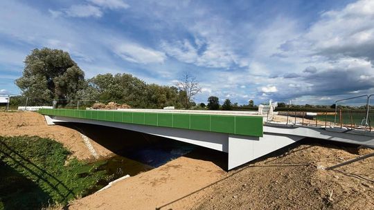 7 kilometrów dróg po modernizacji w gminie Dąbrowa. Sprawdź, gdzie wykonano prace