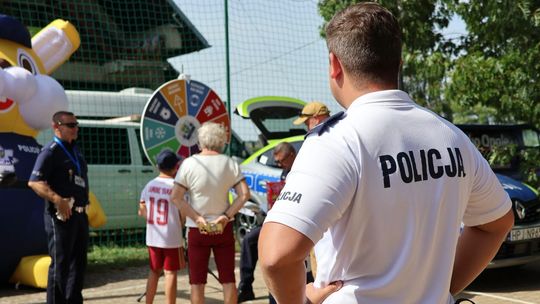 🚨 Bezpieczeństwo na pierwszym miejscu! Służby opanowały turawskie Jezioro Średnie