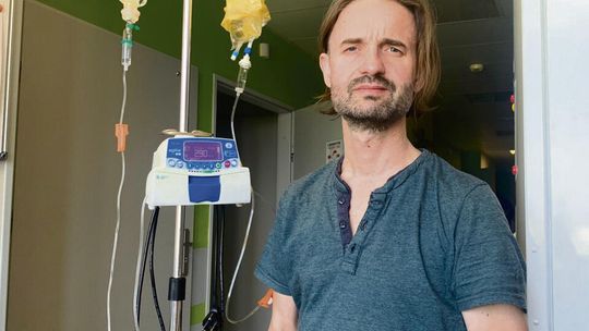 Chory czekał na pomoc. Pieniądze zniknęły