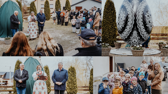 Gigantyczna kroszonka w Dębiu – niemal 3-metrowa ozdoba wielkanocna z tradyjnymi wzorami śląskimi