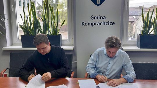 Komprachcice inwestują ponad 9,5 mln zł! Modernizacja szkoły i przebudowa ośrodka kultury ruszają pełną parą