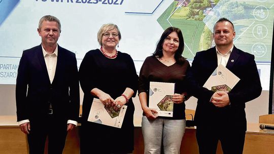 Ozimkowi przybędzie nowa wiata, ławki i 22 drzewa. Centrum miasta czekają duże zmiany