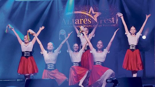 Sukces tancerek  z Dobrzenia Wielkiego na międzynarodowym festiwalu