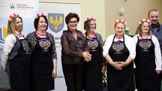 Tłumy na spotkaniu z Jolantą Kwaśniewską w Opolu. Wejściówki zniknęły w kilka minut