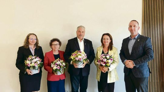 Wójt Florian Ciecior z pełnym poparciem radnych. Rada Gminy jednogłośnie udzieliła wotum zaufania i absolutorium
