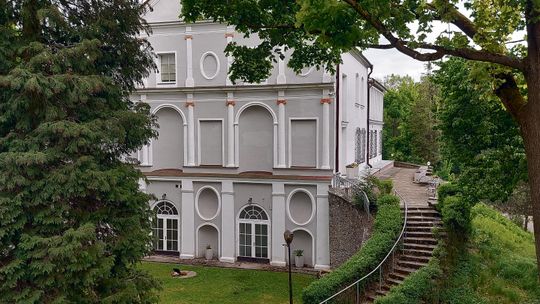 Zamek w Rogowie Opolskim po raz pierwszy w Nocy Muzeów! Historyczne pokazy, warsztaty i nocne zwiedzanie