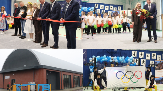 Na zdjęciu Uczniowie i samorządowcy podczas otwarcia nowej sali sportowej w Ligocie Prószkowskiej