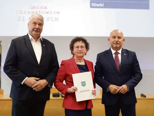Podpisanie umów na dofinansowanie Marszałkowskiej Inicjatywy Sołeckiej 2026 dla sołectw gminy Chrząstowice w Urzędzie Marszałkowskim Województwa Opolskiego
