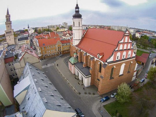 Dach Klasztoru Franciszkanów wyremontowany