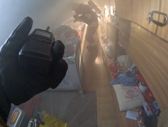 Dramat wielodzietnej rodziny z Kosorowic po pożarze. Stracili dach nad głową, pomoc niesie lokalna społeczność Dramat wielodzietnej rodziny z Kosorowic po pożarze. Stracili dach nad głową, pomoc niesie lokalna społeczność