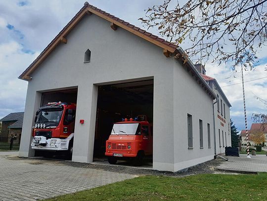 Druhowie własnymi rękami rozbudowali remizę