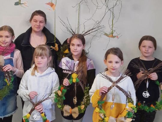 Forum Młodzieży Gminy Dąbrowa powitało wiosnę