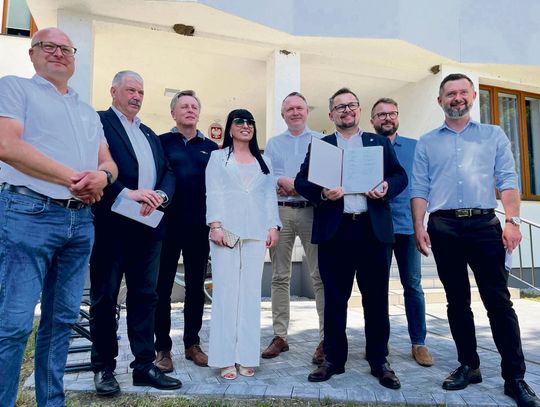 Spotkanie samorządowców powiatu opolskiego dotyczące organizacji transportu publicznego