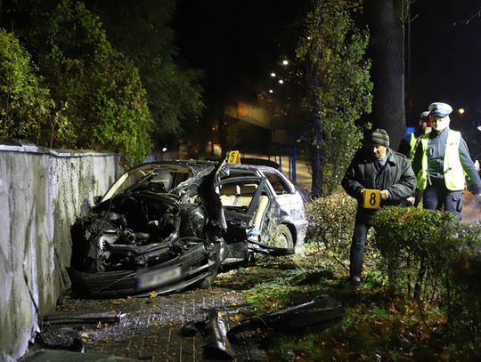 Groźny wypadek w Opolu. Trzy osoby trafiły do szpitala