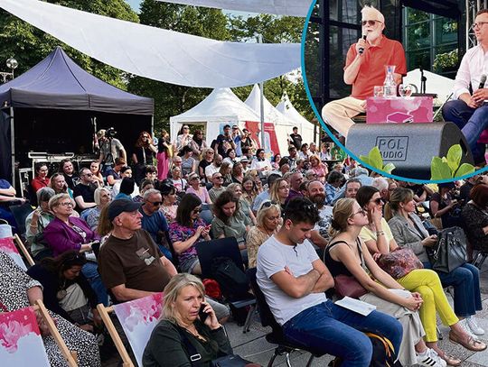Książki, pisarze  i fani literatury