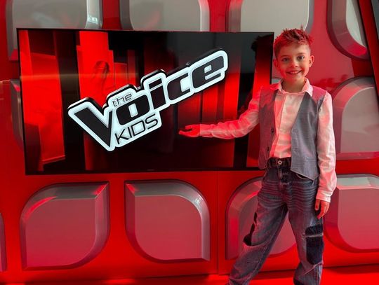 Młody talent z Łubnian w „The Voice Kids”. Konrad Pochwała zawalczy o głosy trenerów