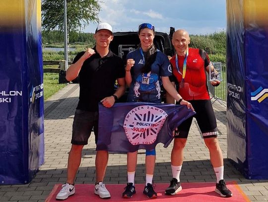 Policjanci z Ozimka na podium Opolskiego Triathlonu