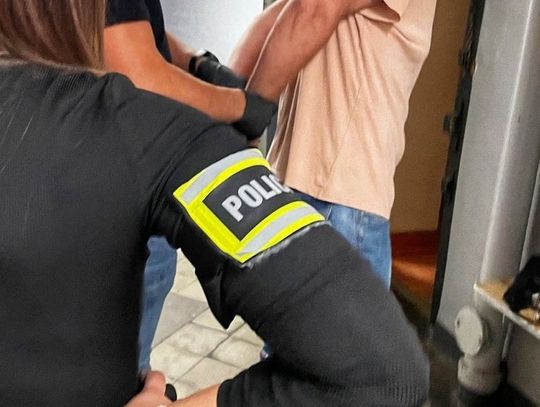 Policyjne kontrole i zatrzymani z narkotykami