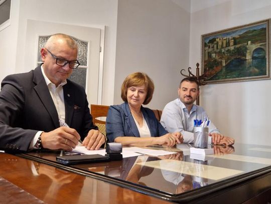 Powiat Opolski: Ozimek zyska pierwszy Dom Dziennego Pobytu – powiat przekazał budynek