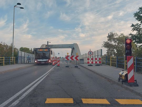 Remont wiaduktu nad torami w centrum Opola. Kierowcy muszą liczyć się z utrudnieniami