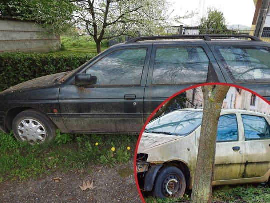 Porzucony samochód na miejskim parkingu – przykład pojazdu kwalifikowanego do usunięcia