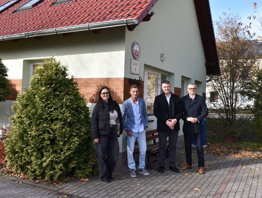 Stara Kuźnia w Grodźcu i świetlica w Chobiu – odnowione serca wsi