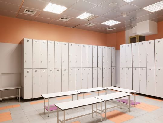 Szafki pracownicze BHP - jakie są ich zalety i jakie korzyści dają?