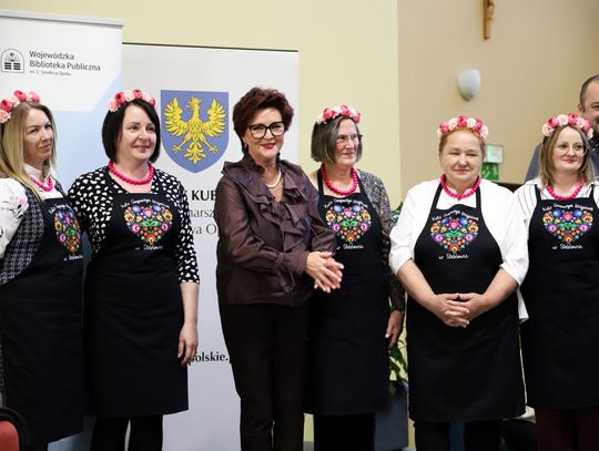 Tłumy na spotkaniu z Jolantą Kwaśniewską w Opolu. Wejściówki zniknęły w kilka minut