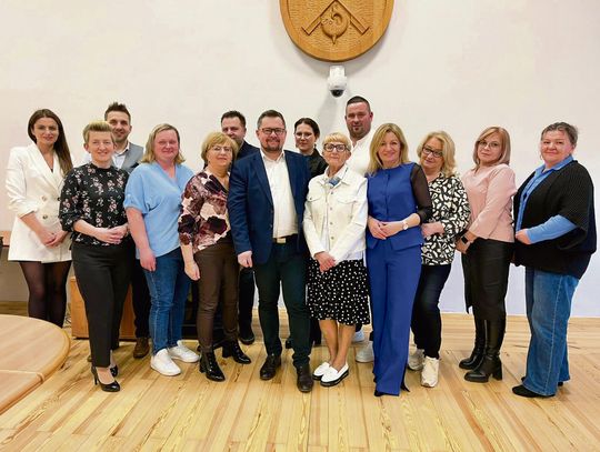 Planowane inwestycje z funduszu sołeckiego w gminie Turawa na 2027 rok, obejmujące remonty świetlic, place zabaw i zagospodarowanie przestrzeni publicznej