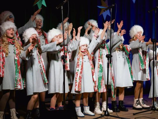 Znów będą rozbrzmiewać kolędy i pastorałki Znów będą rozbrzmiewać kolędy i pastorałki