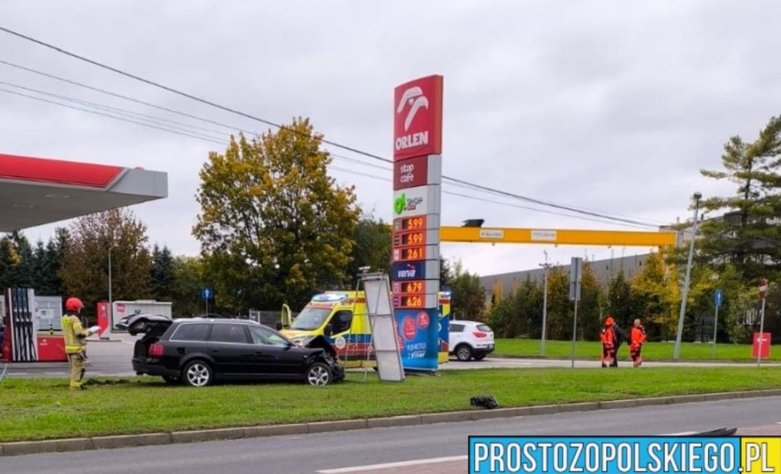 3 promile i brak kontroli – audi uderzyło w busa