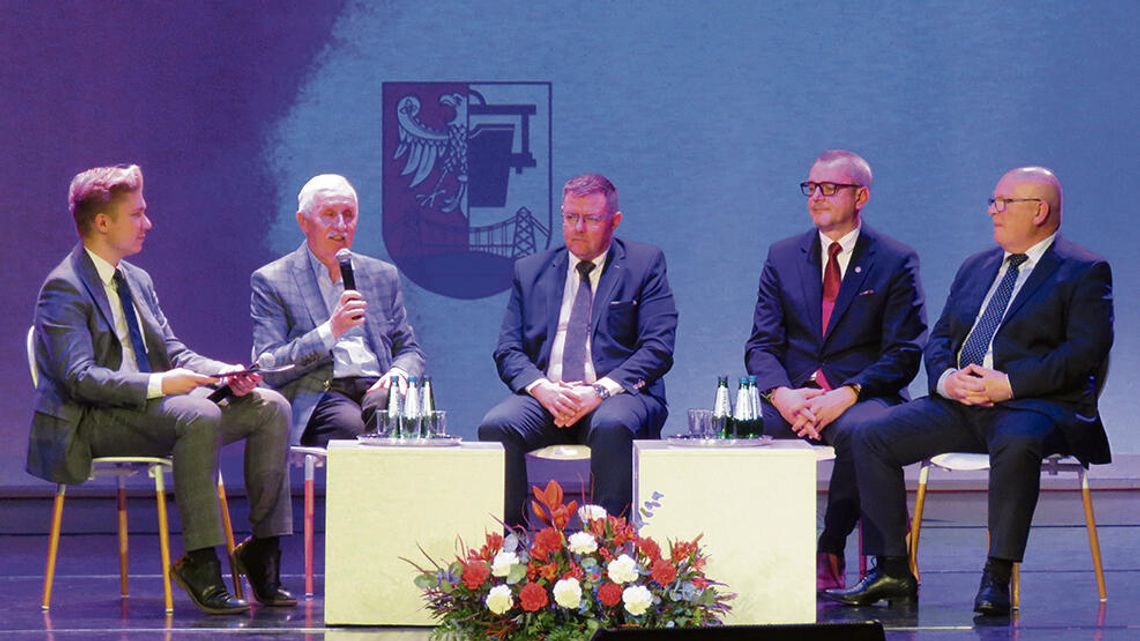 35-lecie samorządu: Tak świętowali ci, którzy tworzyli gminę 35-lecie samorządu: Tak świętowali ci, którzy tworzyli gminę