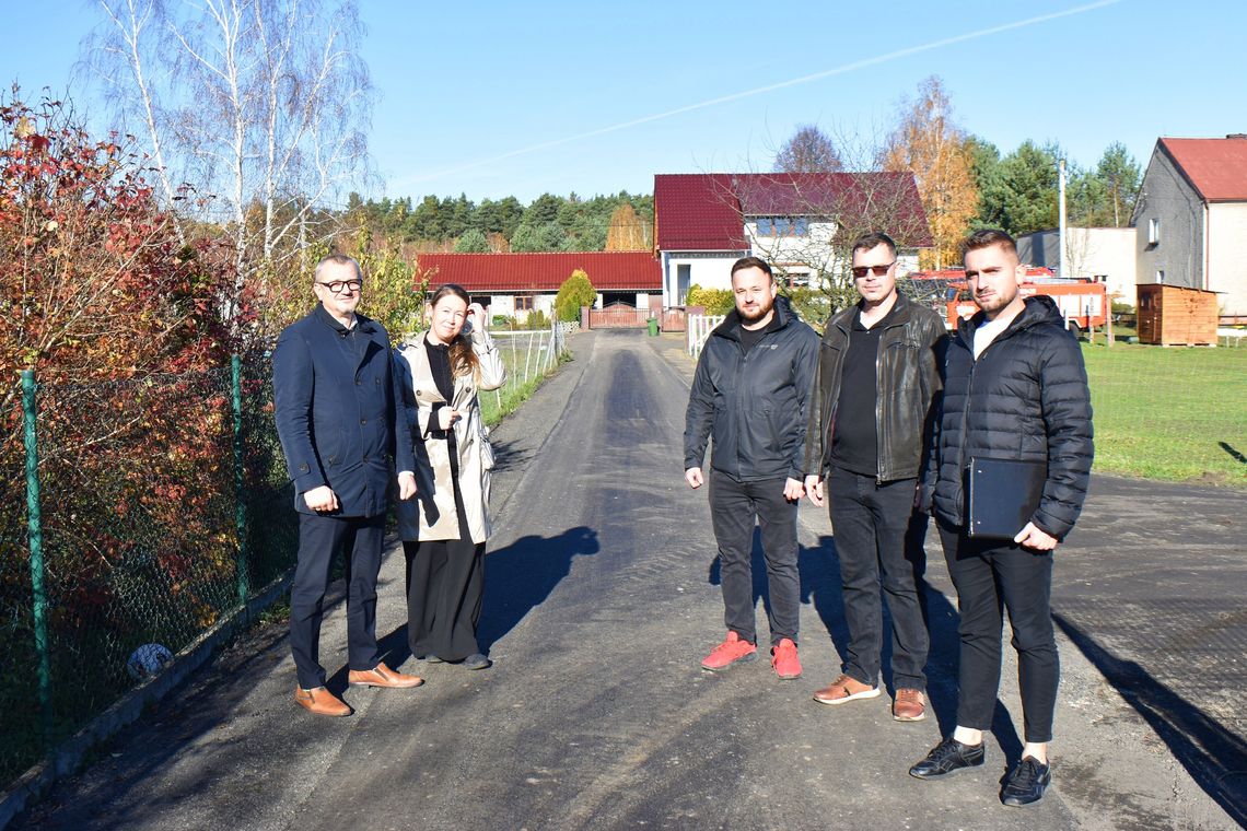 Asfaltowe boom w gminie Ozimek – równo, komfortowo i bezpiecznie! Asfaltowe boom w gminie Ozimek – równo, komfortowo i bezpiecznie!