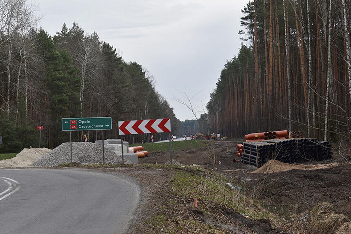 Budowa ścieżki pieszo-rowerowej Ozimek–Grodziec nabiera tempa Budowa ścieżki pieszo-rowerowej Ozimek–Grodziec nabiera tempa