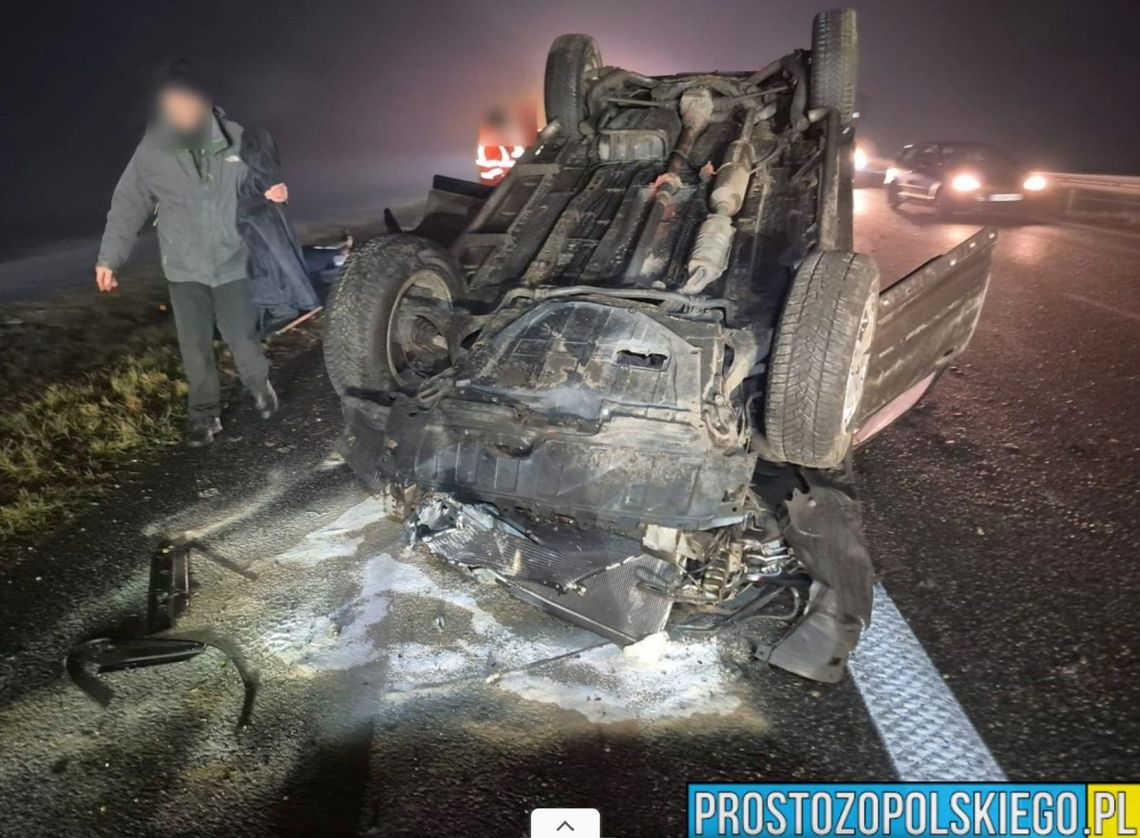 Dwoje seniorów cudem uniknęło poważnych obrażeń Dwoje seniorów cudem uniknęło poważnych obrażeń