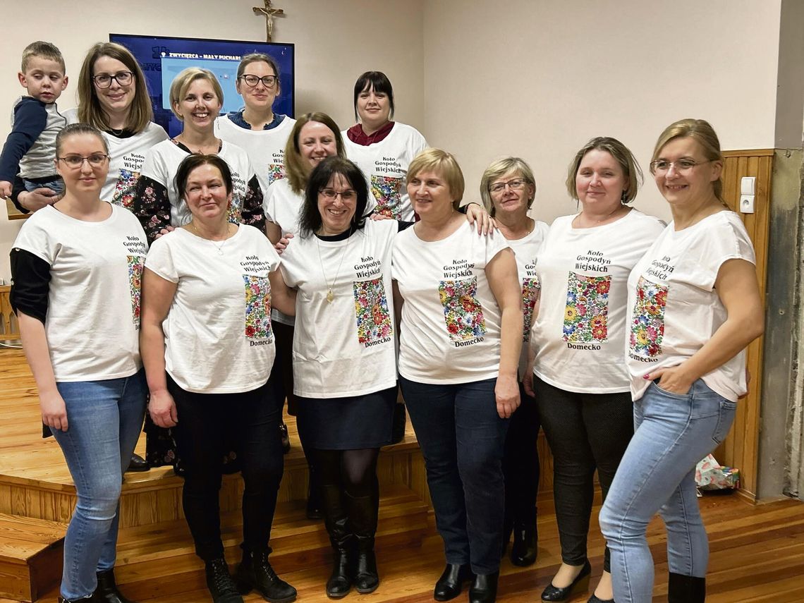 Członkinie KGW Domecko podczas spotkania integracyjnego w ramach projektu „Danie Wspólnych Chwil”