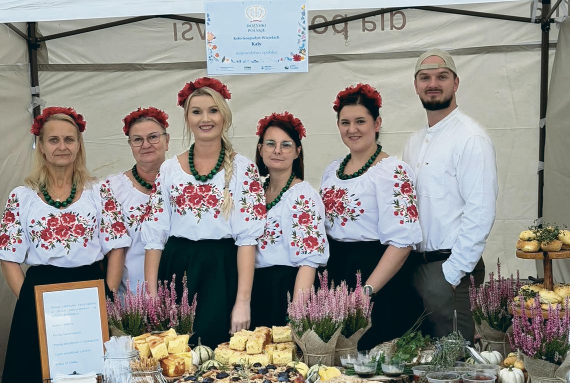 KGW Kały znów na Dożynkach Polskich w Spale. Panie z małej miejscowości zachwycały lokalnymi smakami KGW Kały reprezentuje województwo opolskie podczas Dożynek Polskich w Spale
