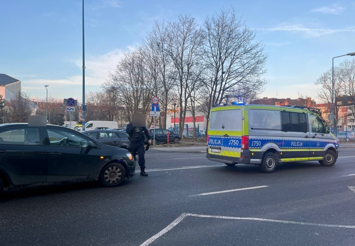 Kolizja policyjnego radiowozu