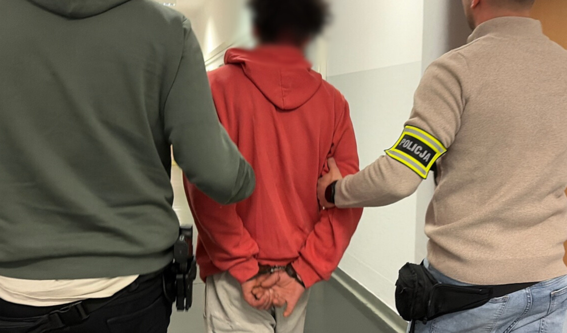 Nocna jazda bez prawa jazdy, z narkotykami i wyrokiem na karku