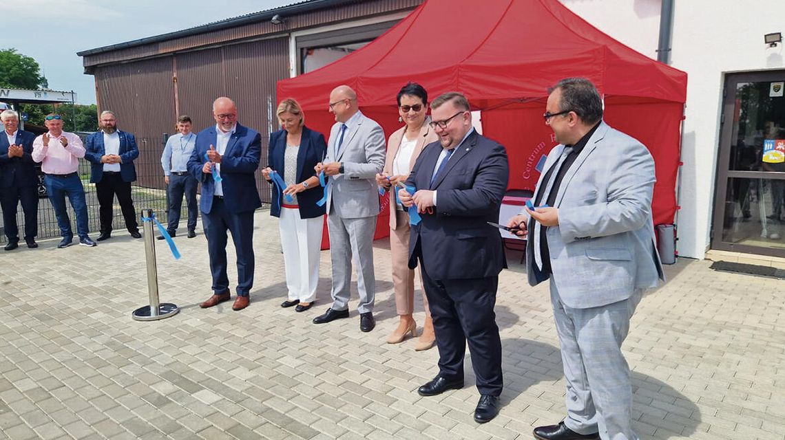 Nowa baza ratownictwa medycznego działa w Tarnowie Opolskim
