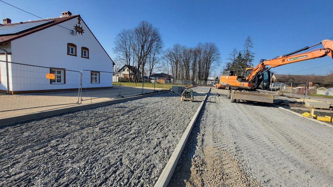 Nowy ekologiczny parking w Chrząstowicach – Innowacyjne rozwiązania i zrównoważony rozwój