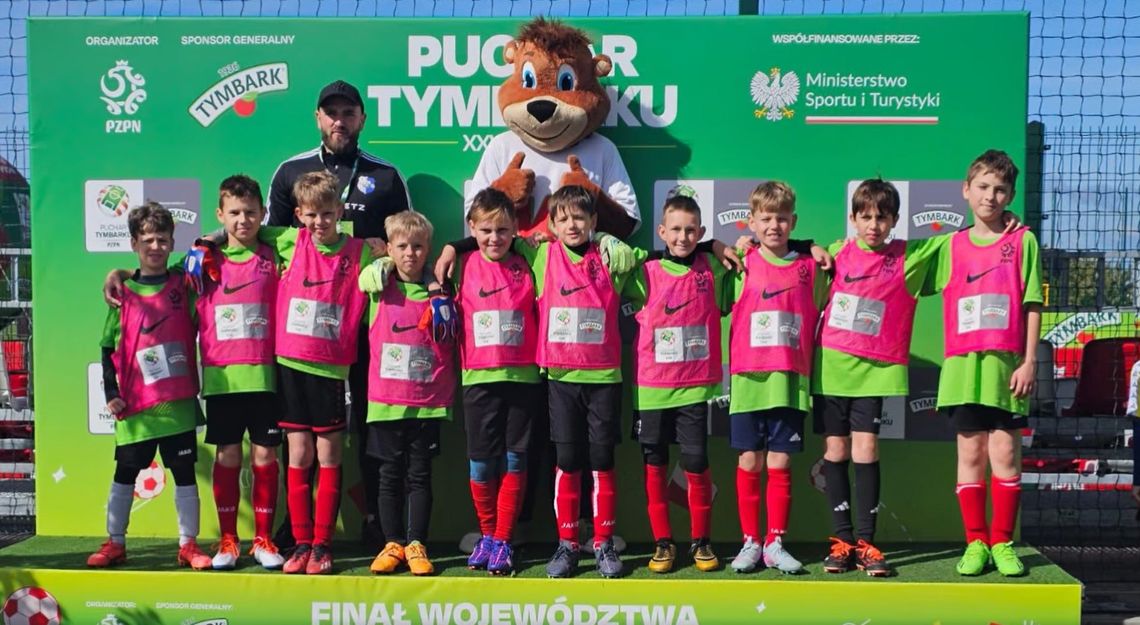 Ozimek i Popielów jadą do Chorzowa! Sukces młodych piłkarzy w Pucharze Tymbarku