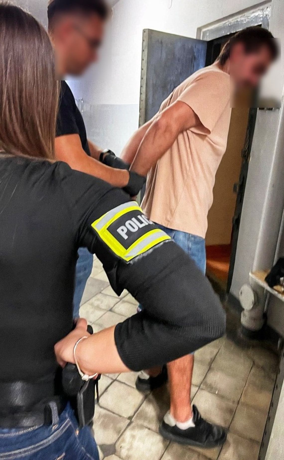 Policyjne kontrole i zatrzymani z narkotykami
