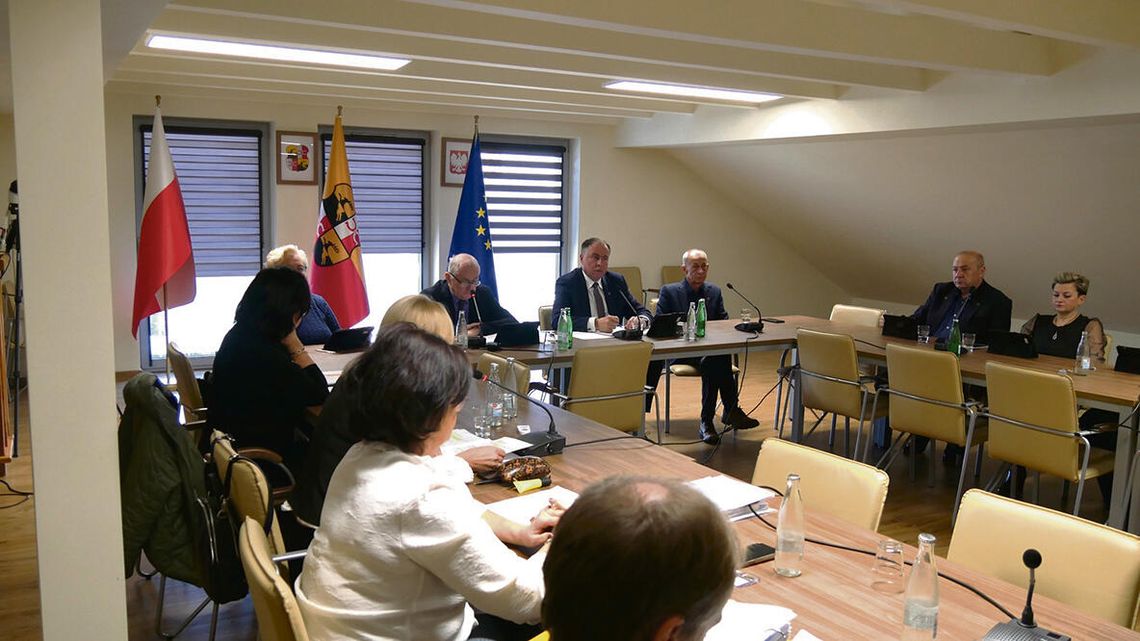 Radni zebrali się na przedostatniej sesji w tym roku