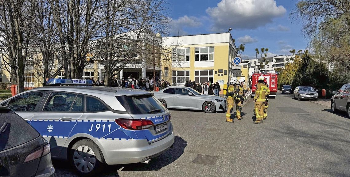 Rozpylony gaz pieprzowy i ewakuacja w opolskiej szkole