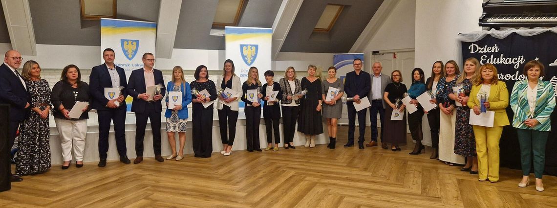 Siła edukacji w powiecie opolskim - podziękowania dla tych, którzy kształtują przyszłość Siła edukacji w powiecie opolskim - podziękowania dla tych, którzy kształtują przyszłość