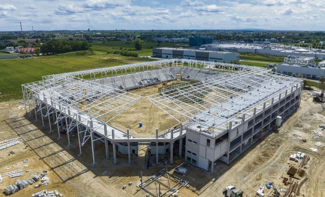 Stadion rośnie w oczach