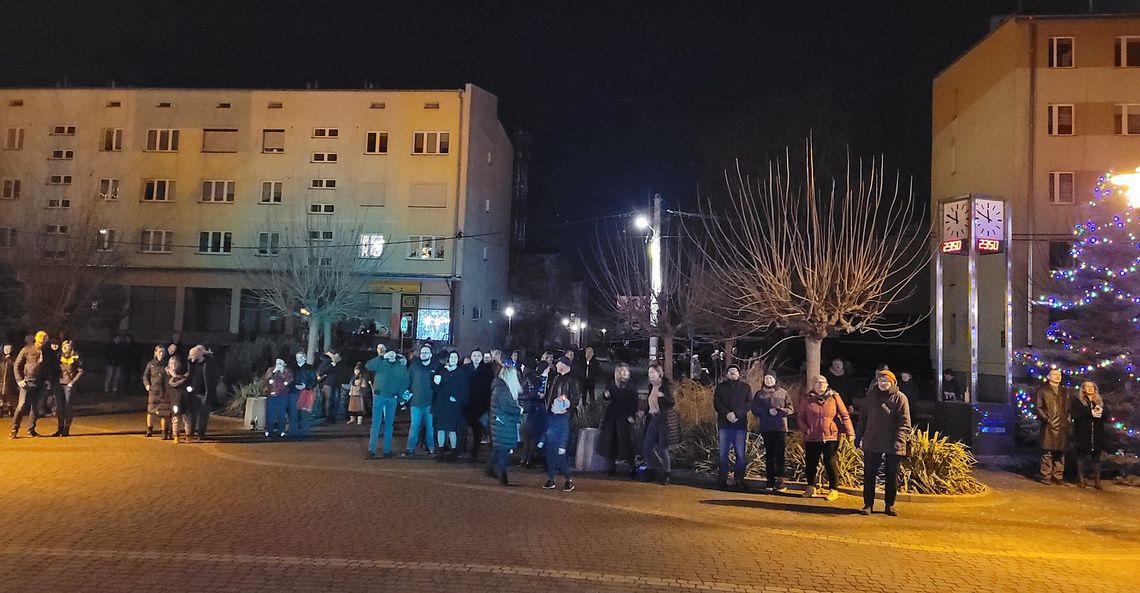 Sylwester pod chmurką! Burmistrz z mieszkańcami powita Nowy Rok Sylwester pod chmurką! Burmistrz z mieszkańcami powita Nowy Rok